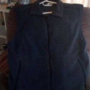 Columbia Dark Gray Fleece Vest